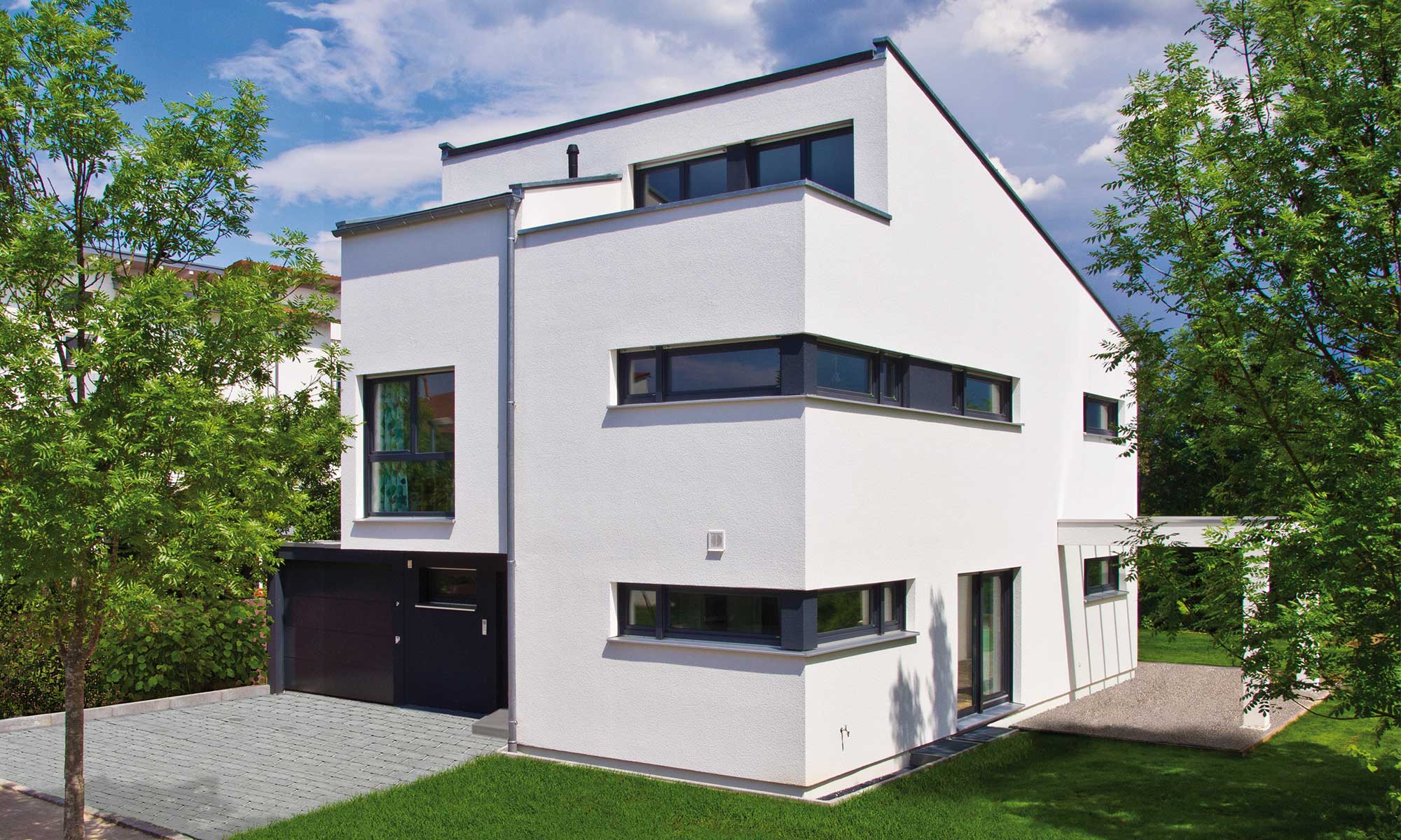 Einfahrt Pultdach Haus Rösner von Fertighaus WEISS
