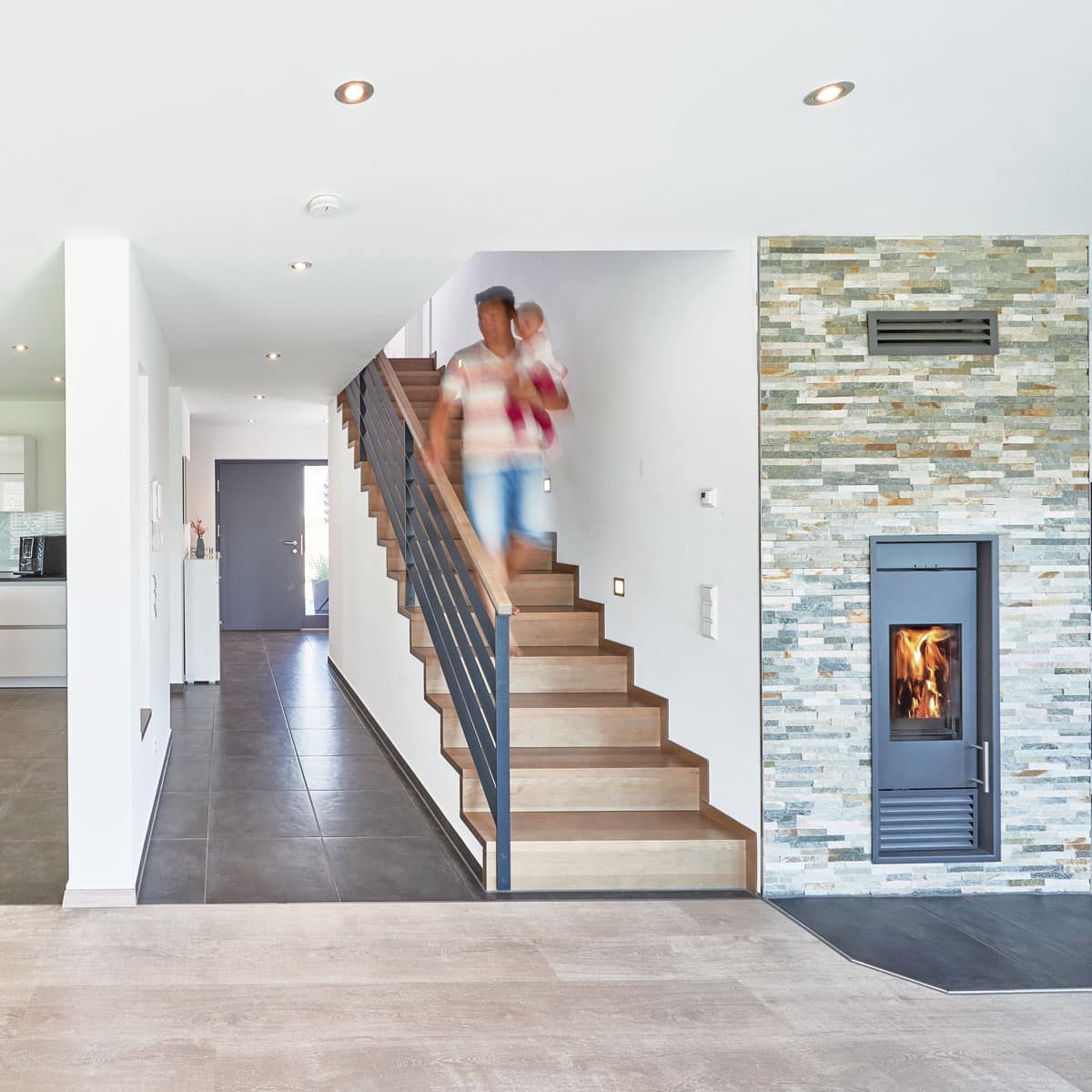 Treppe Haus Elsa Fertighaus WEISS